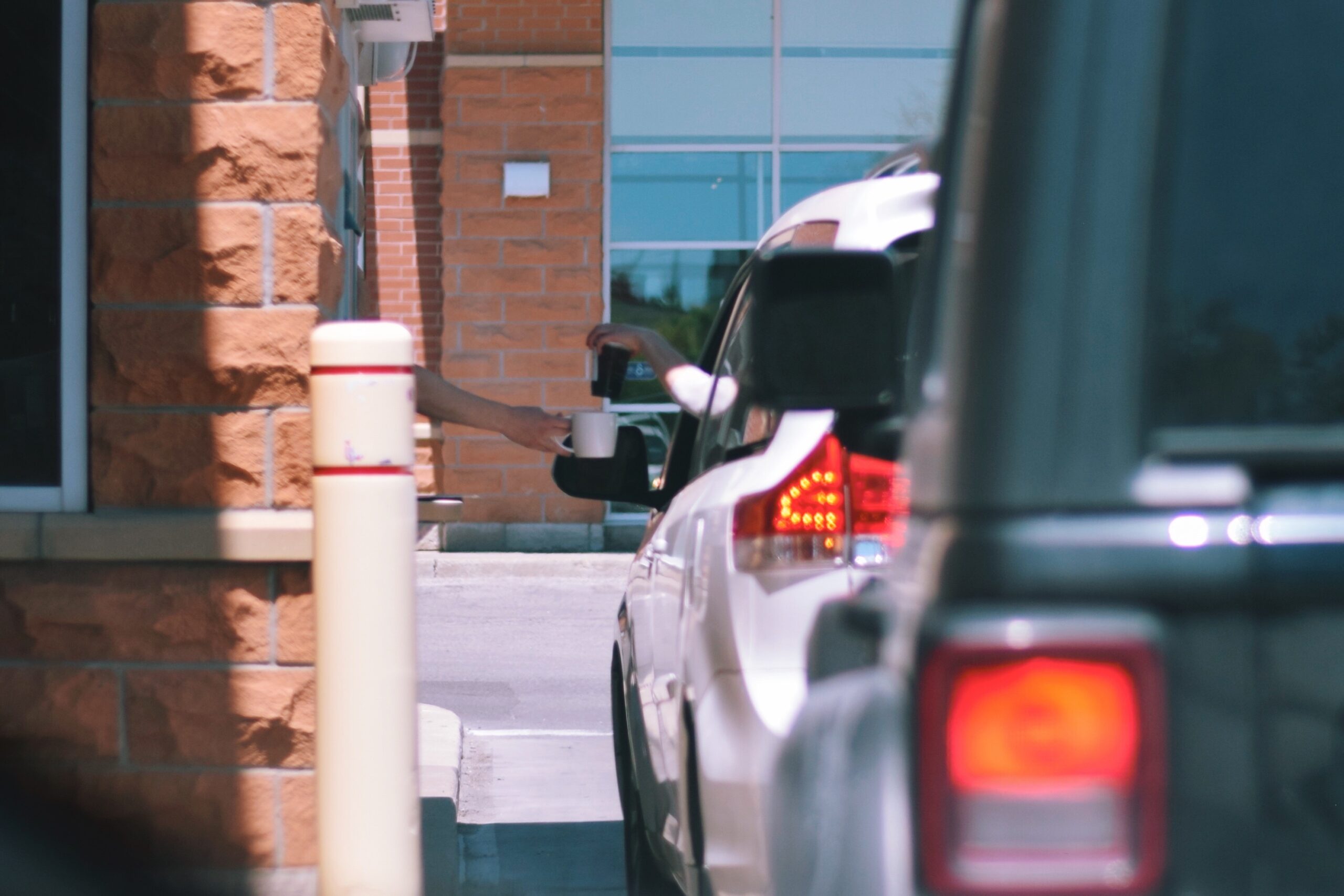 Why QSR Marketers Can’t Ignore Location Data in 2025