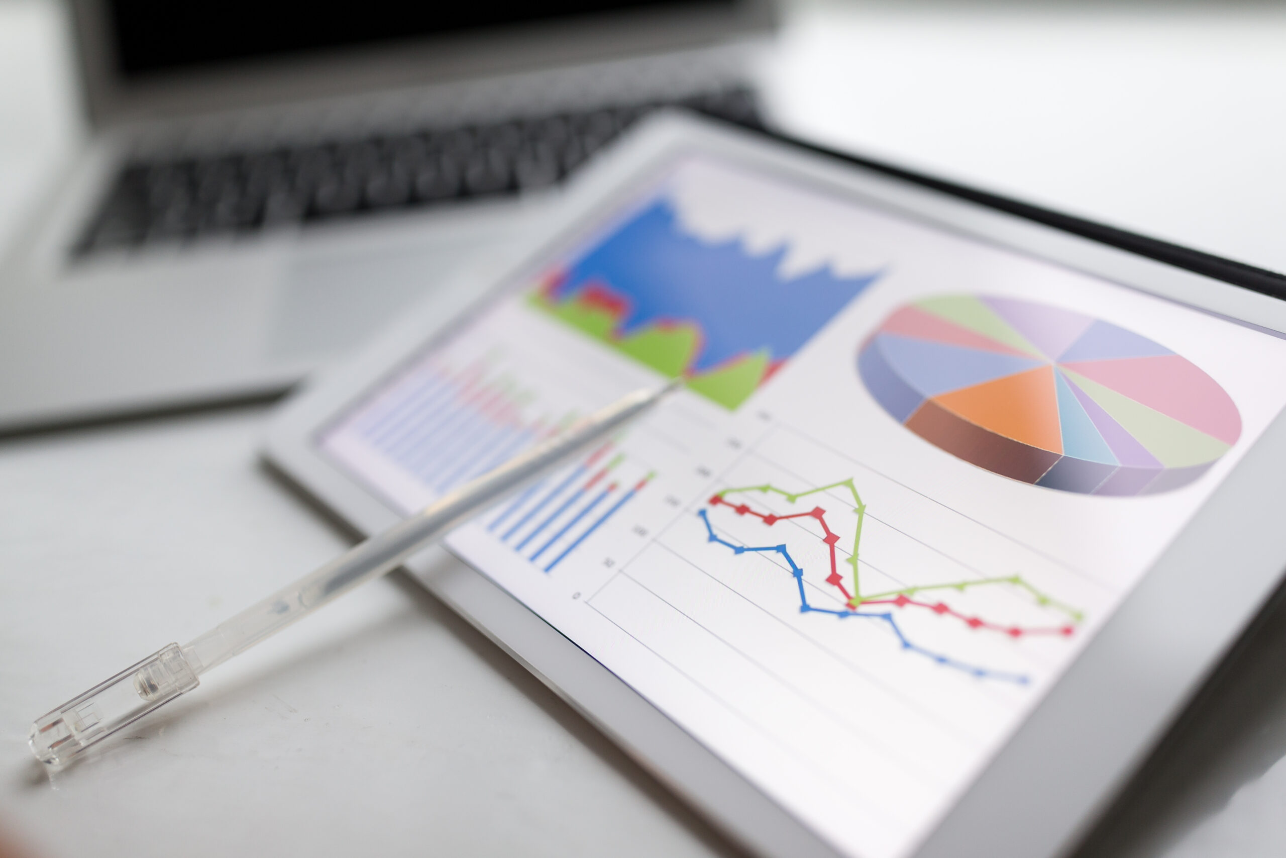 What’s Really Driving Visits? How Cross-Channel Measurement Powers Smarter Media Decisions